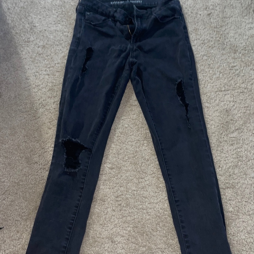 Size 28 skinny jeans